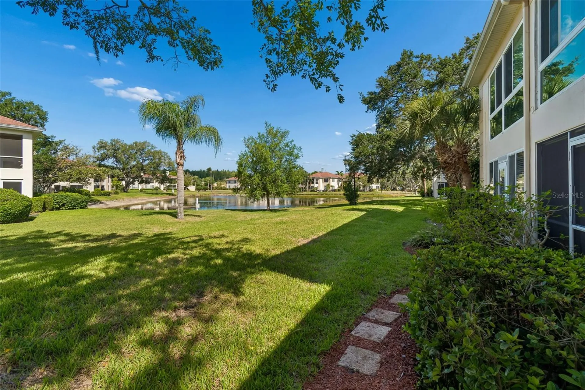 10340 Carrollwood Lane Tampa FL 33618