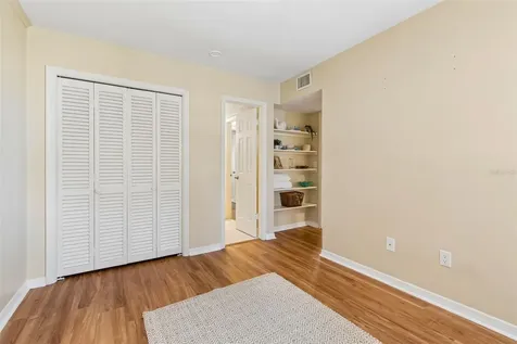 10340 Carrollwood Lane Tampa FL 33618
