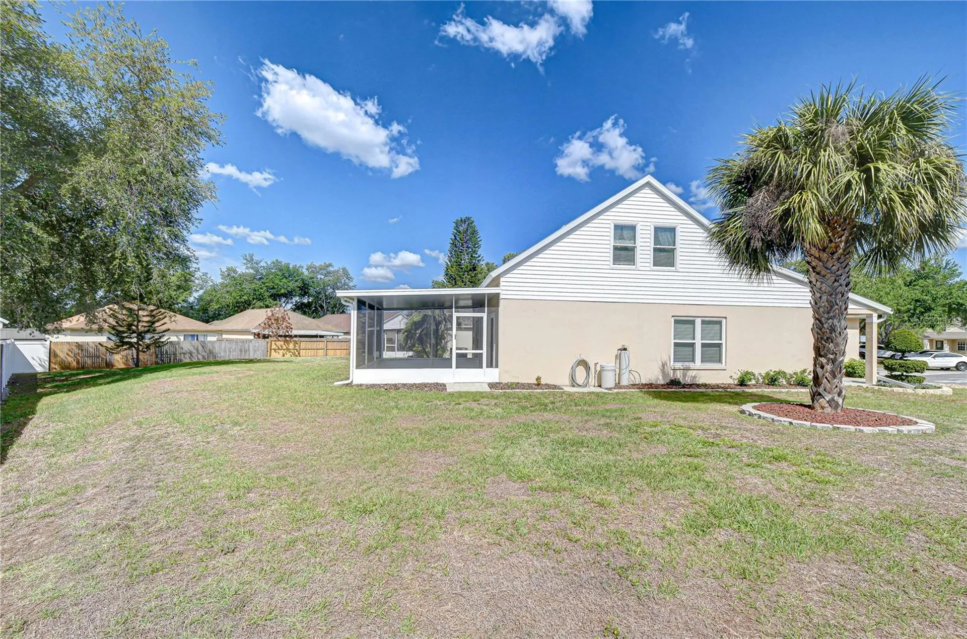 707 Orchard Isle Court Valrico FL 33594