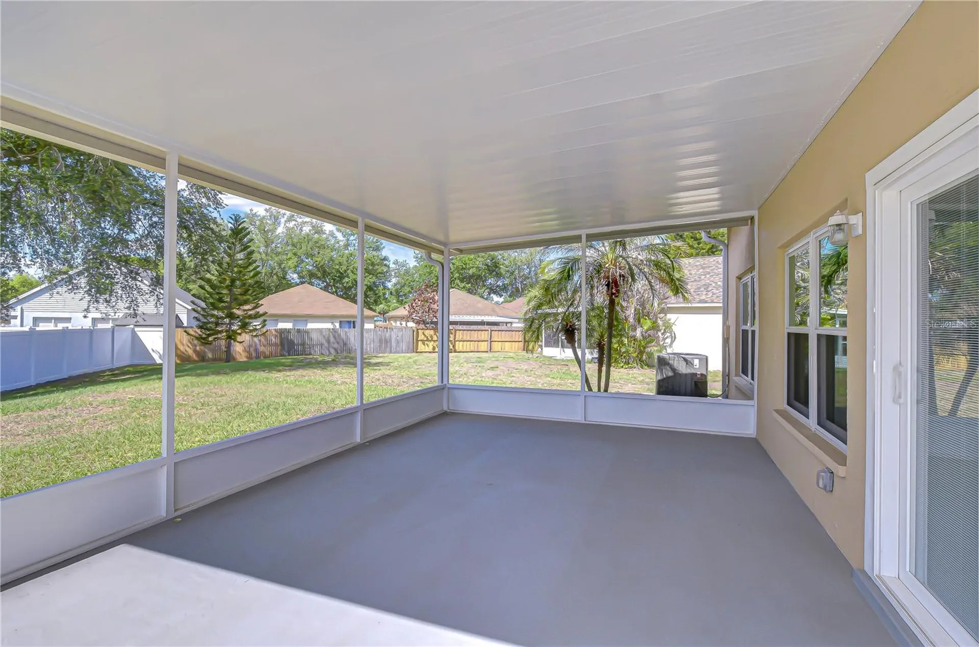 707 Orchard Isle Court Valrico FL 33594
