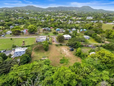 Bo Florida Solar 4 Vieques PR 00765