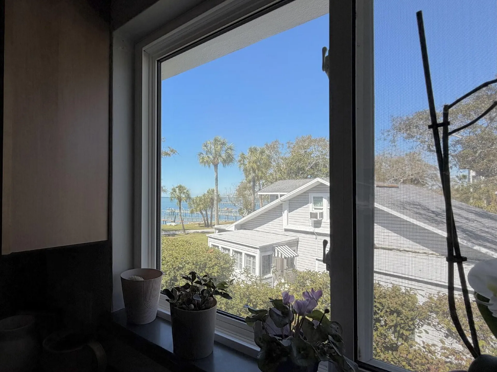 1101 Victoria Drive Dunedin FL 34698
