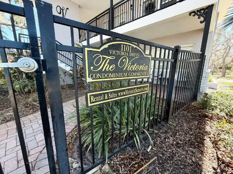 1101 Victoria Drive Dunedin FL 34698