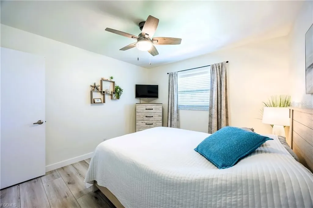 420 SW 37th Street Cape Coral FL 33914