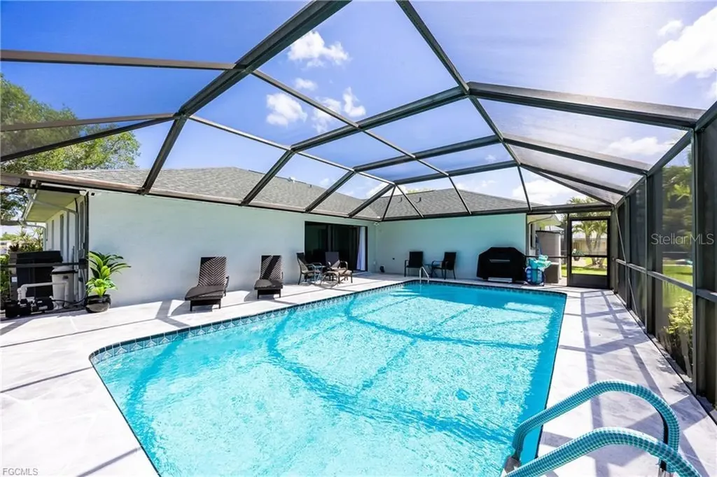 420 SW 37th Street Cape Coral FL 33914
