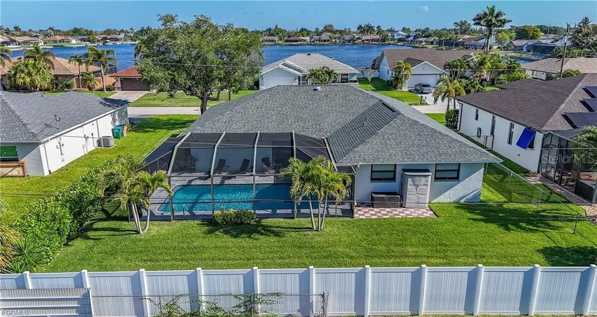 420 SW 37th Street Cape Coral FL 33914
