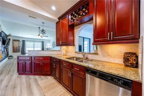 420 SW 37th Street Cape Coral FL 33914