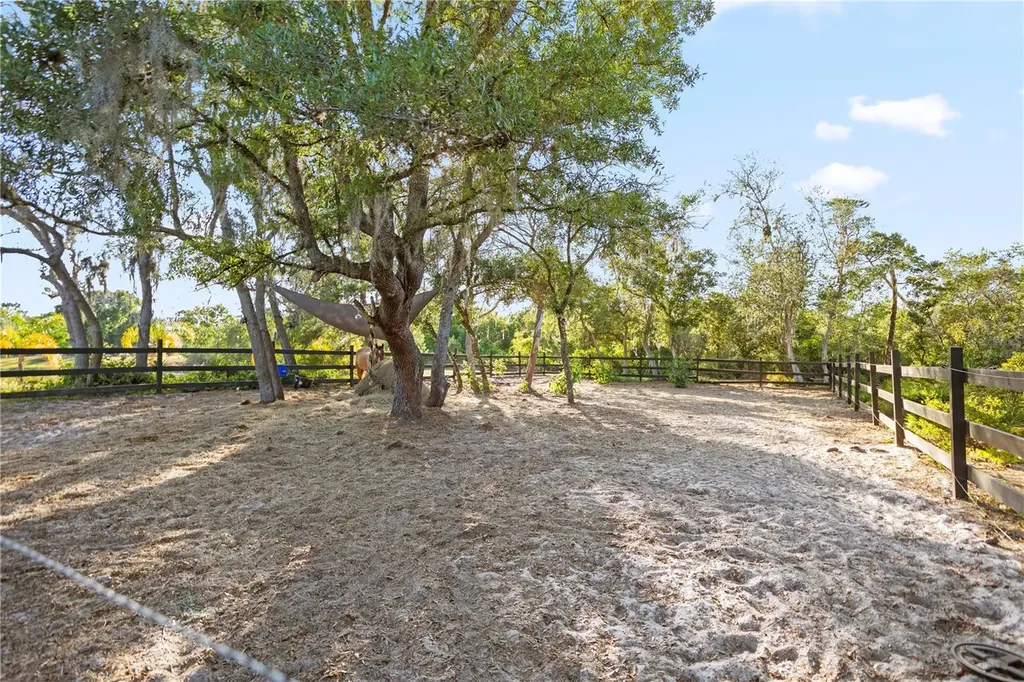 1140 Gallant Fox Way Chuluota FL 32766