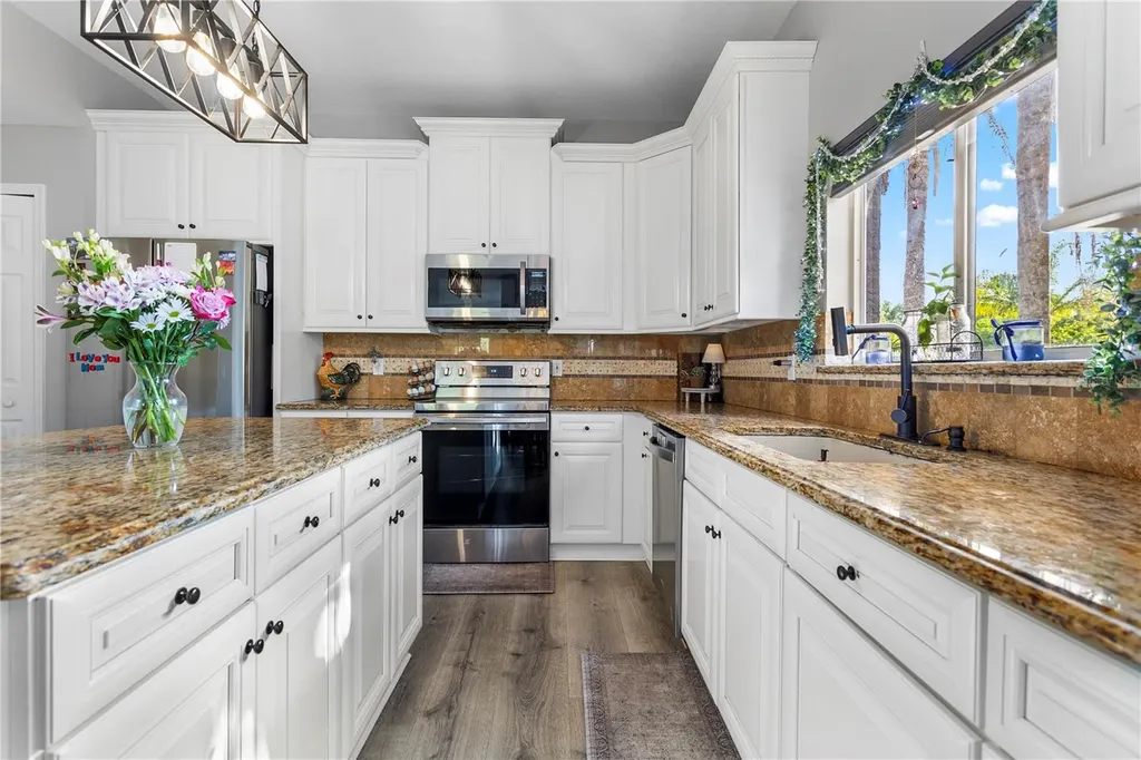 1140 Gallant Fox Way Chuluota FL 32766