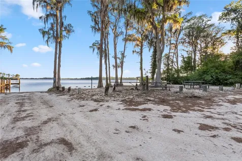 1140 Gallant Fox Way Chuluota FL 32766