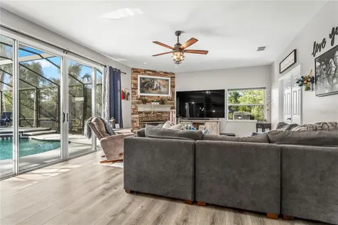 1140 Gallant Fox Way Chuluota FL 32766