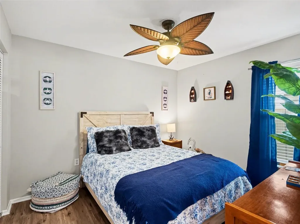 5627 35th Court E Bradenton FL 34203
