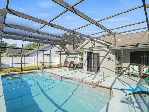 5627 35th Court E Bradenton FL 34203