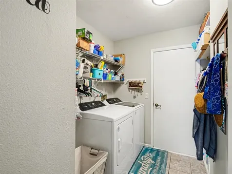 5627 35th Court E Bradenton FL 34203