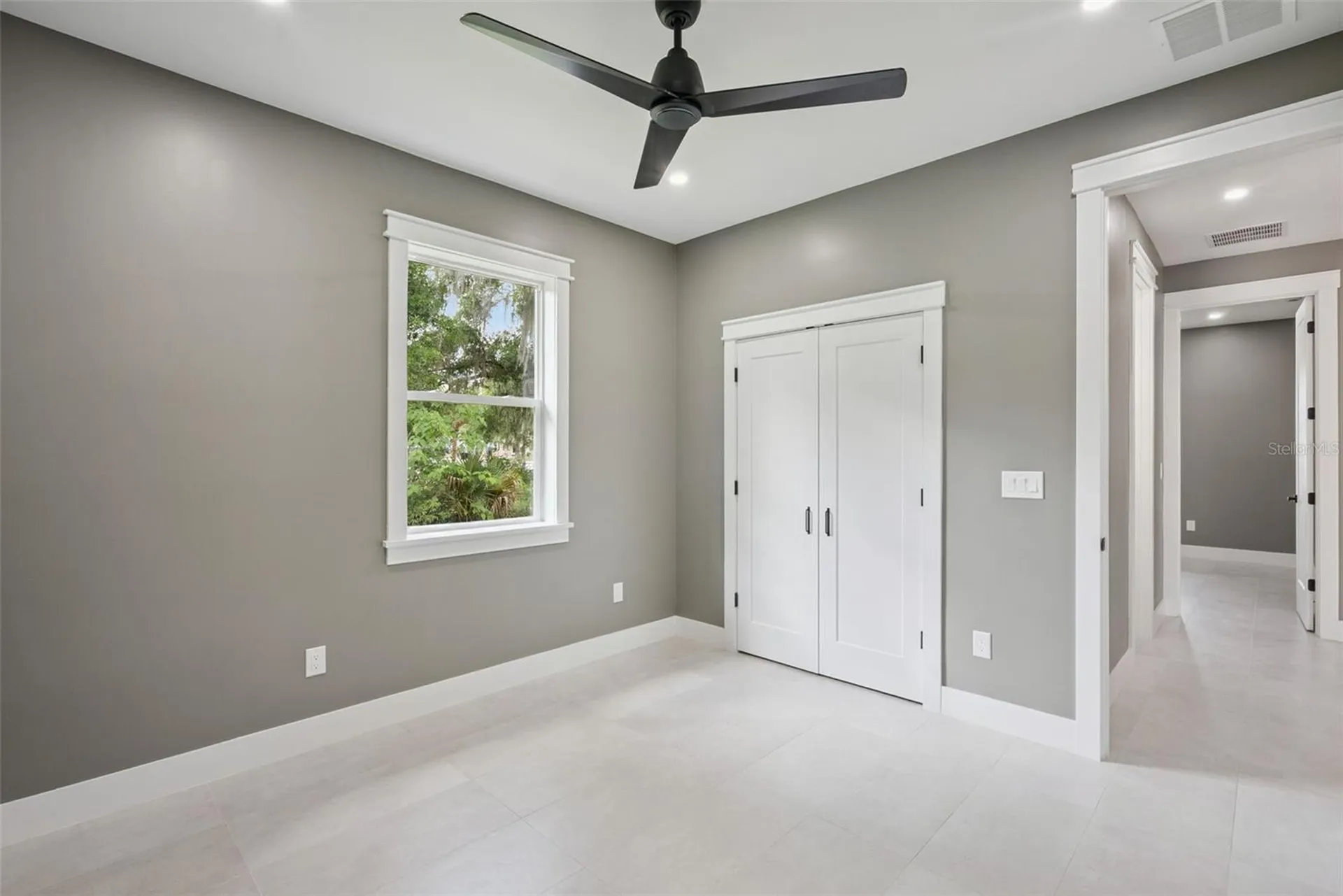 420 E 10th Street Apopka FL 32703