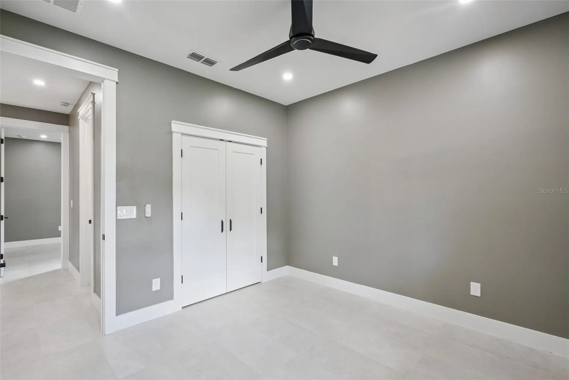 420 E 10th Street Apopka FL 32703