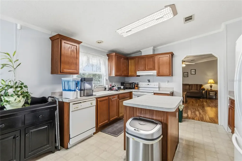 9109 Atlas Drive St Cloud FL 34773