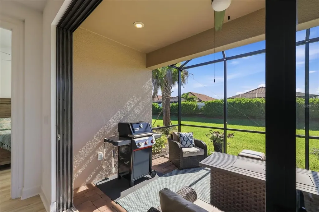 4733 Tortona Court Bradenton FL 34211