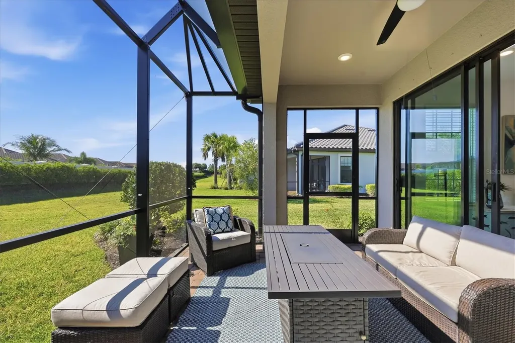 4733 Tortona Court Bradenton FL 34211