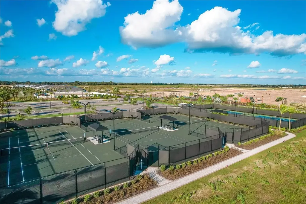 4733 Tortona Court Bradenton FL 34211