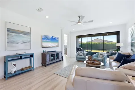 4733 Tortona Court Bradenton FL 34211