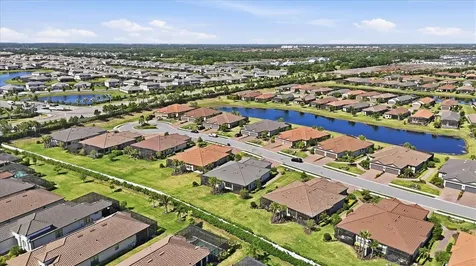 4733 Tortona Court Bradenton FL 34211