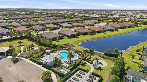 4733 Tortona Court Bradenton FL 34211
