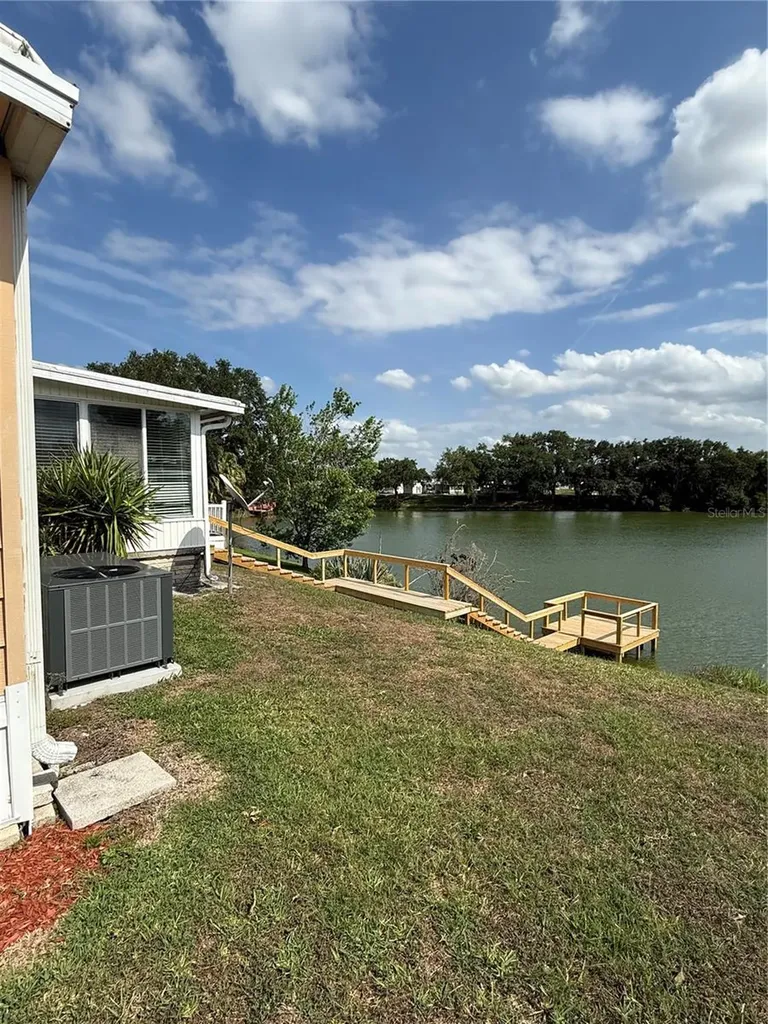 2055 S Floral Avenue Bartow FL 33830