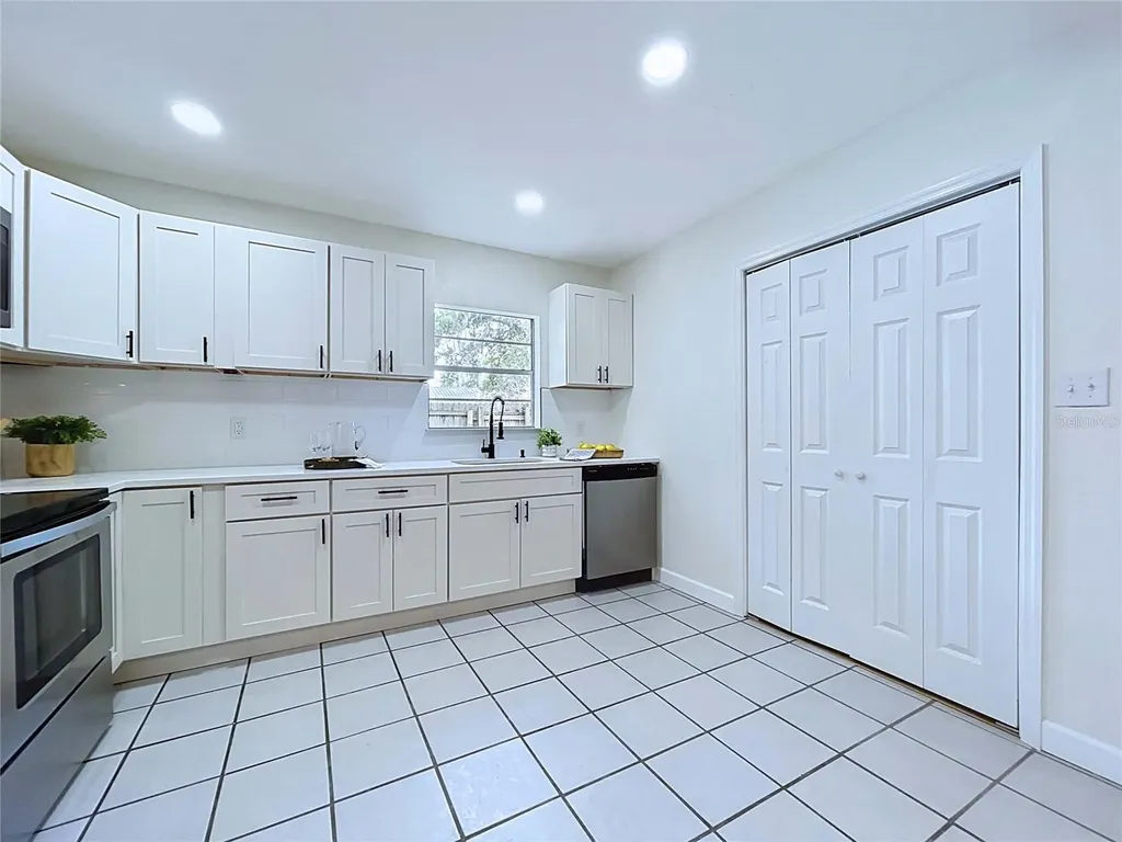 11008 Browning Road Lithia FL 33547