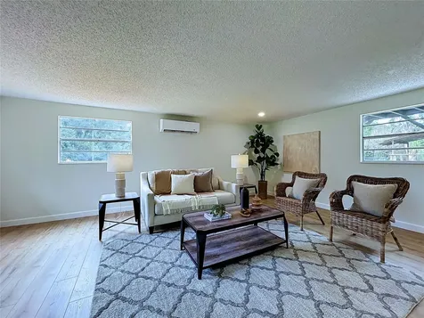 11008 Browning Road Lithia FL 33547