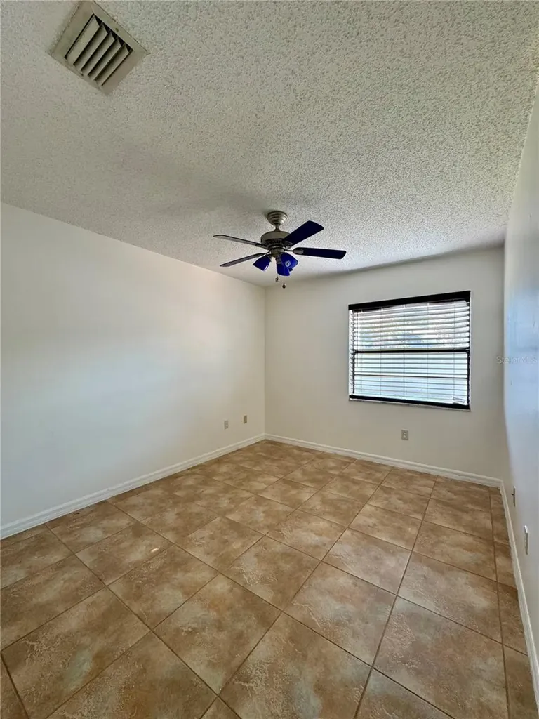 2904 Nipawin Court Orlando FL 32837