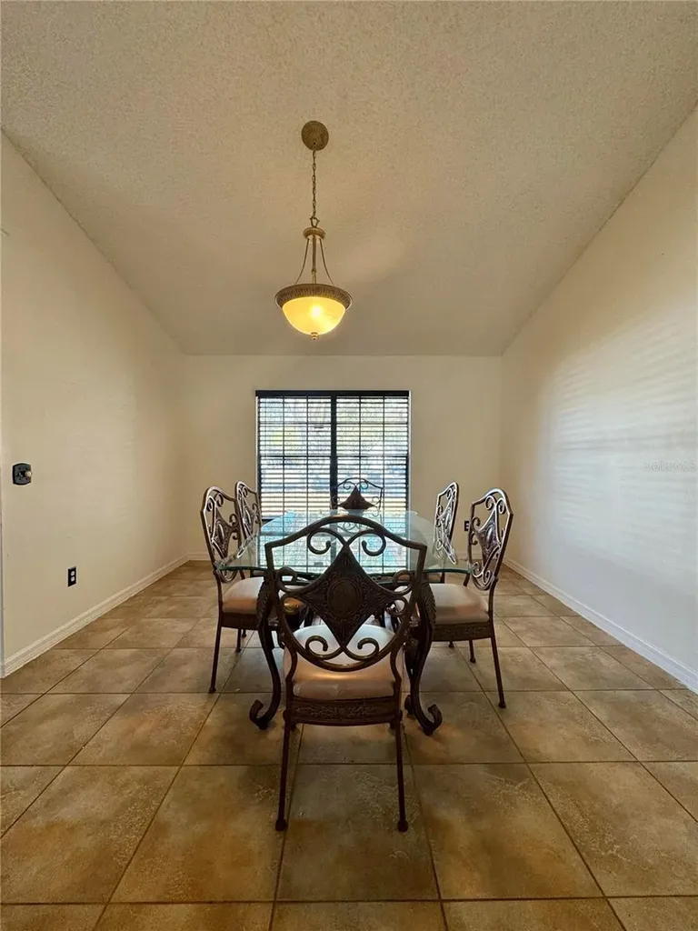 2904 Nipawin Court Orlando FL 32837