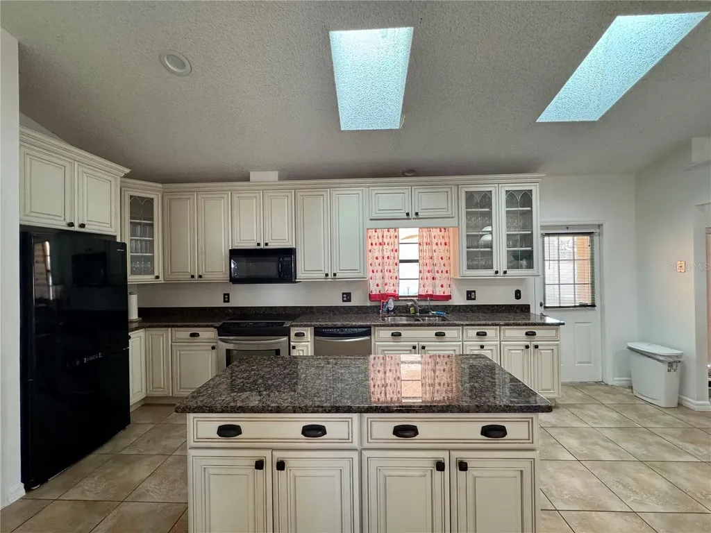 2904 Nipawin Court Orlando FL 32837