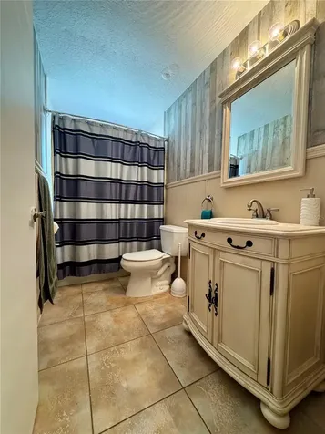 2904 Nipawin Court Orlando FL 32837