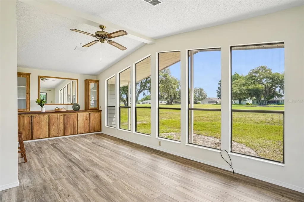 1616 W Schwartz Boulevard The Villages FL 32159