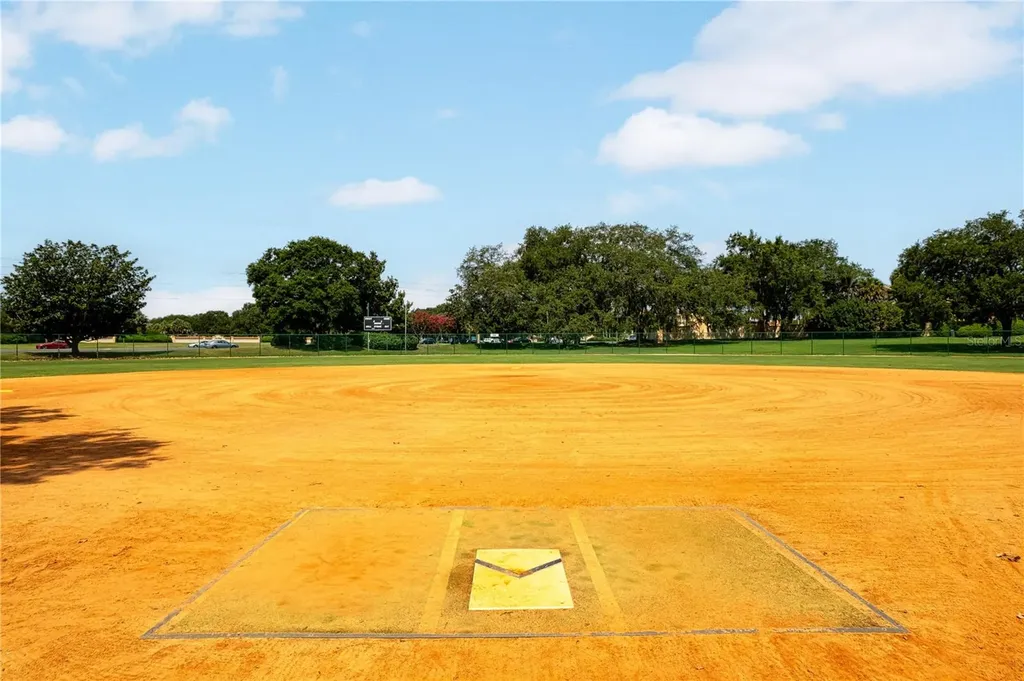 1616 W Schwartz Boulevard The Villages FL 32159