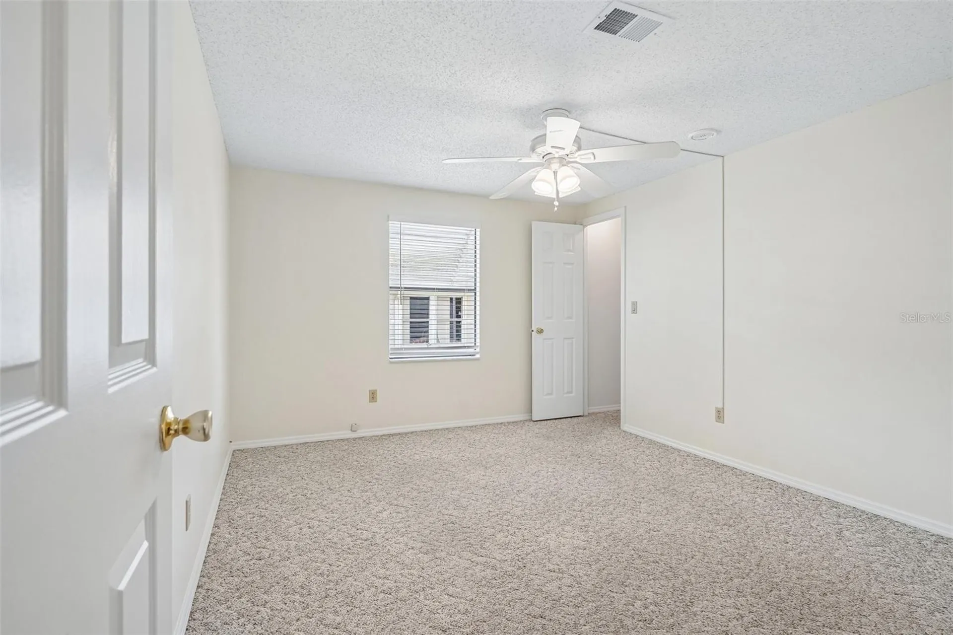 1616 W Schwartz Boulevard The Villages FL 32159
