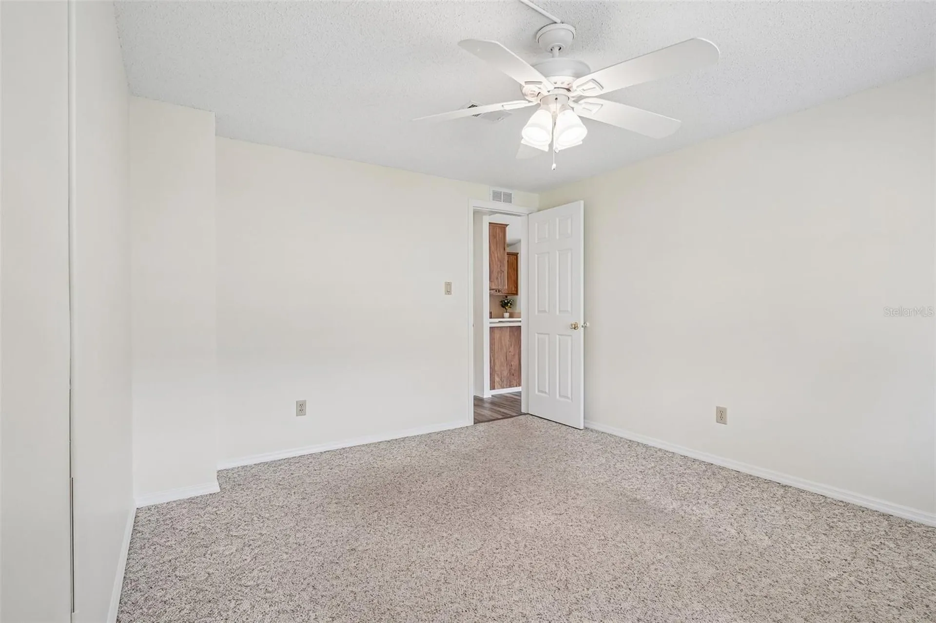 1616 W Schwartz Boulevard The Villages FL 32159