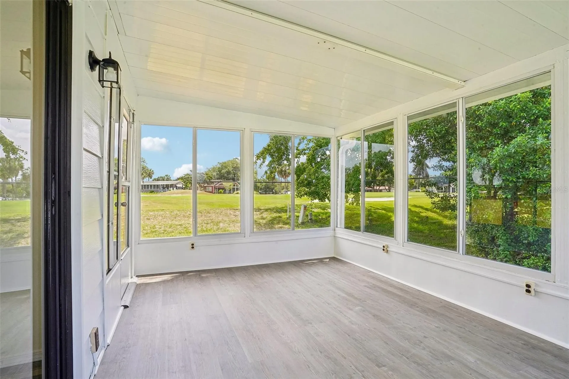 1616 W Schwartz Boulevard The Villages FL 32159