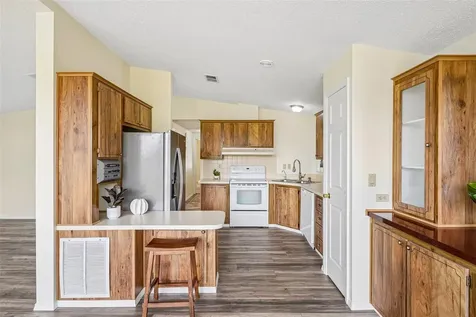1616 W Schwartz Boulevard The Villages FL 32159