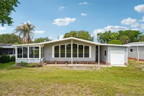 1616 W Schwartz Boulevard The Villages FL 32159