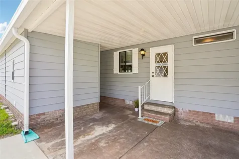 1616 W Schwartz Boulevard The Villages FL 32159
