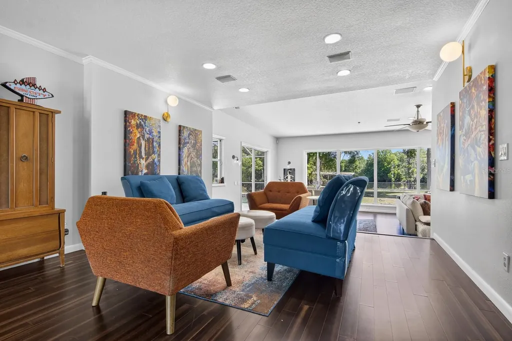608 Vanderbaker Road Temple Terrace FL 33617