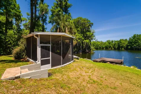 608 Vanderbaker Road Temple Terrace FL 33617