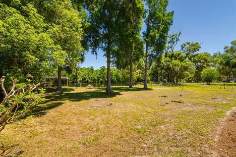 608 Vanderbaker Road Temple Terrace FL 33617