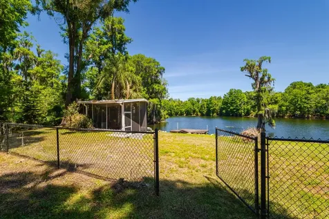 608 Vanderbaker Road Temple Terrace FL 33617