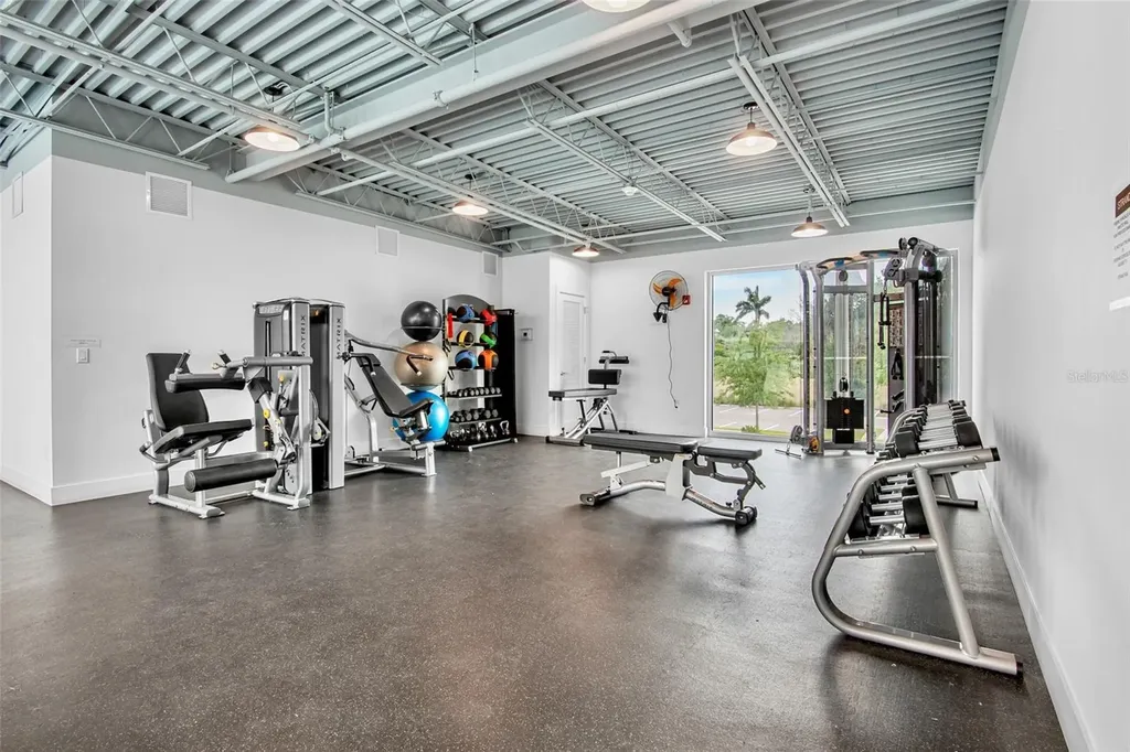 1709 N Tamiami Trail Sarasota FL 34234