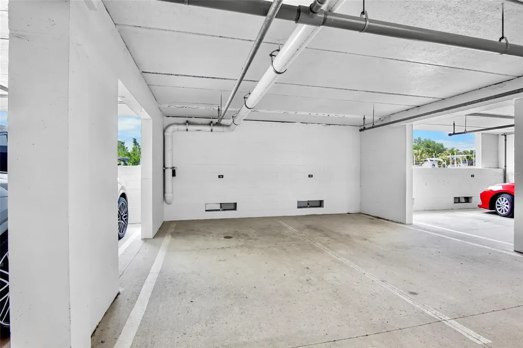1709 N Tamiami Trail Sarasota FL 34234