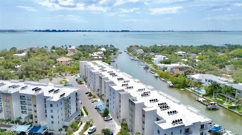 1709 N Tamiami Trail Sarasota FL 34234