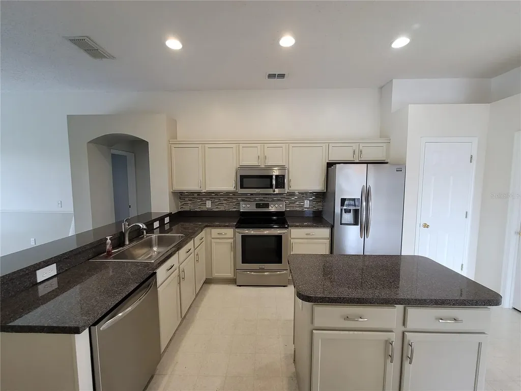 433 Westscott Drive Davenport FL 33897